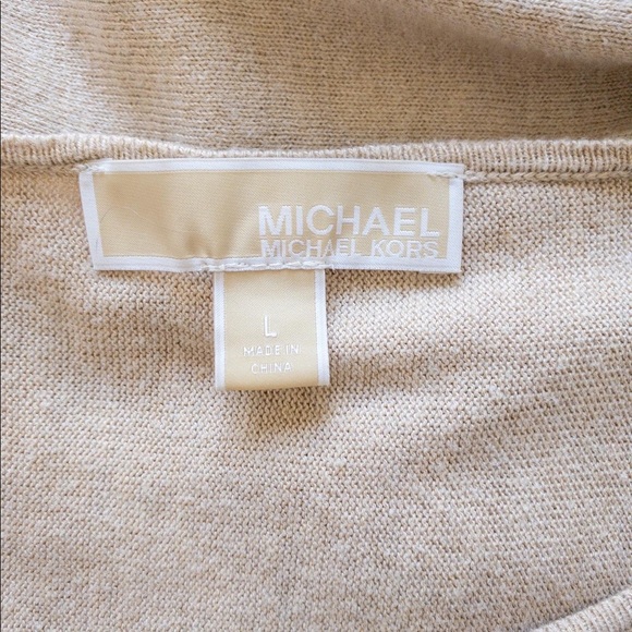 Cream Oversized Sweater - Picture 5 of 5